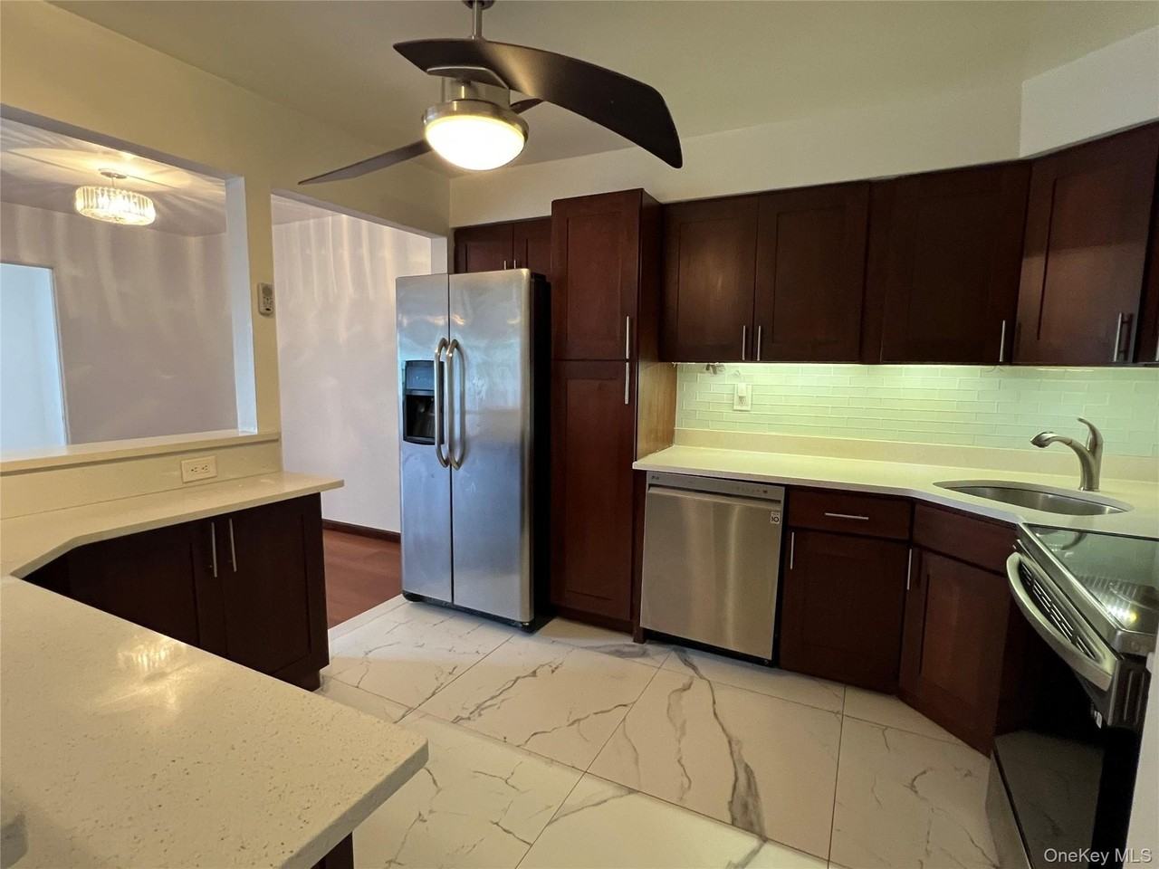 20914 23rd Ave #3FL - Photo 3 of 17