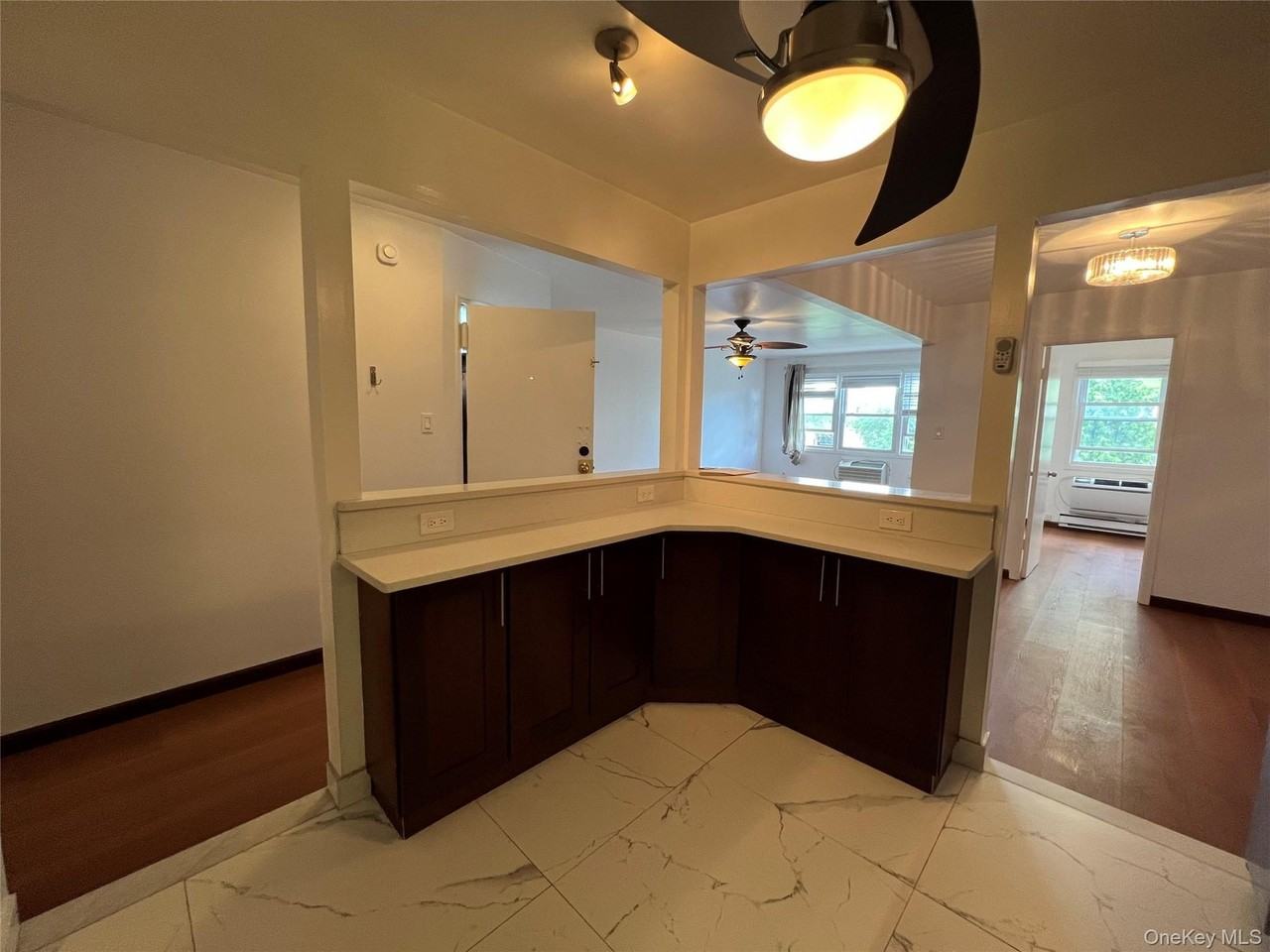 20914 23rd Ave #3FL - Photo 4 of 17