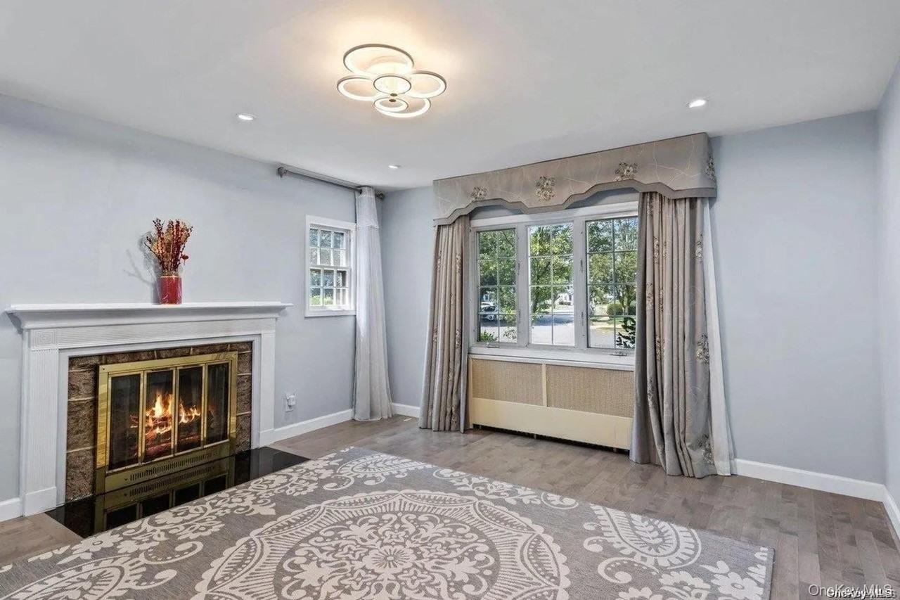 30 Aberdeen Rd - Photo 2 of 2