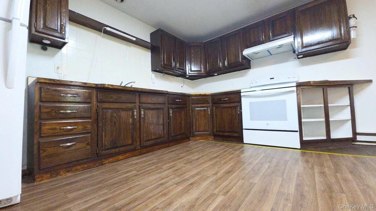 48 Main St #3 - Photo 2 of 7
