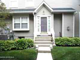 featured image of 1301 Coventry Way