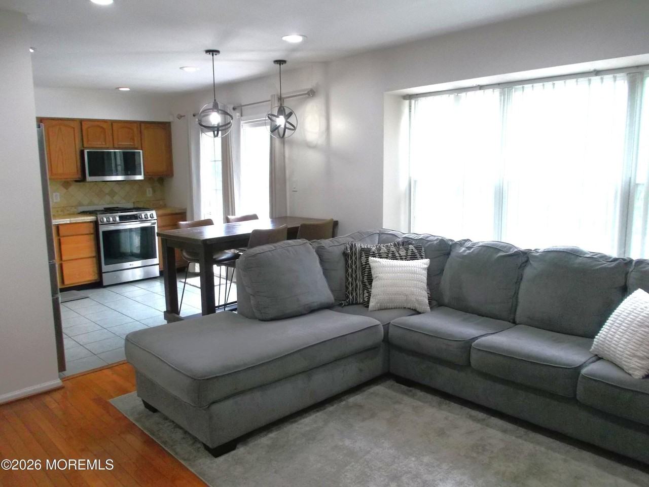 1301 Coventry Way - Photo 7 of 12