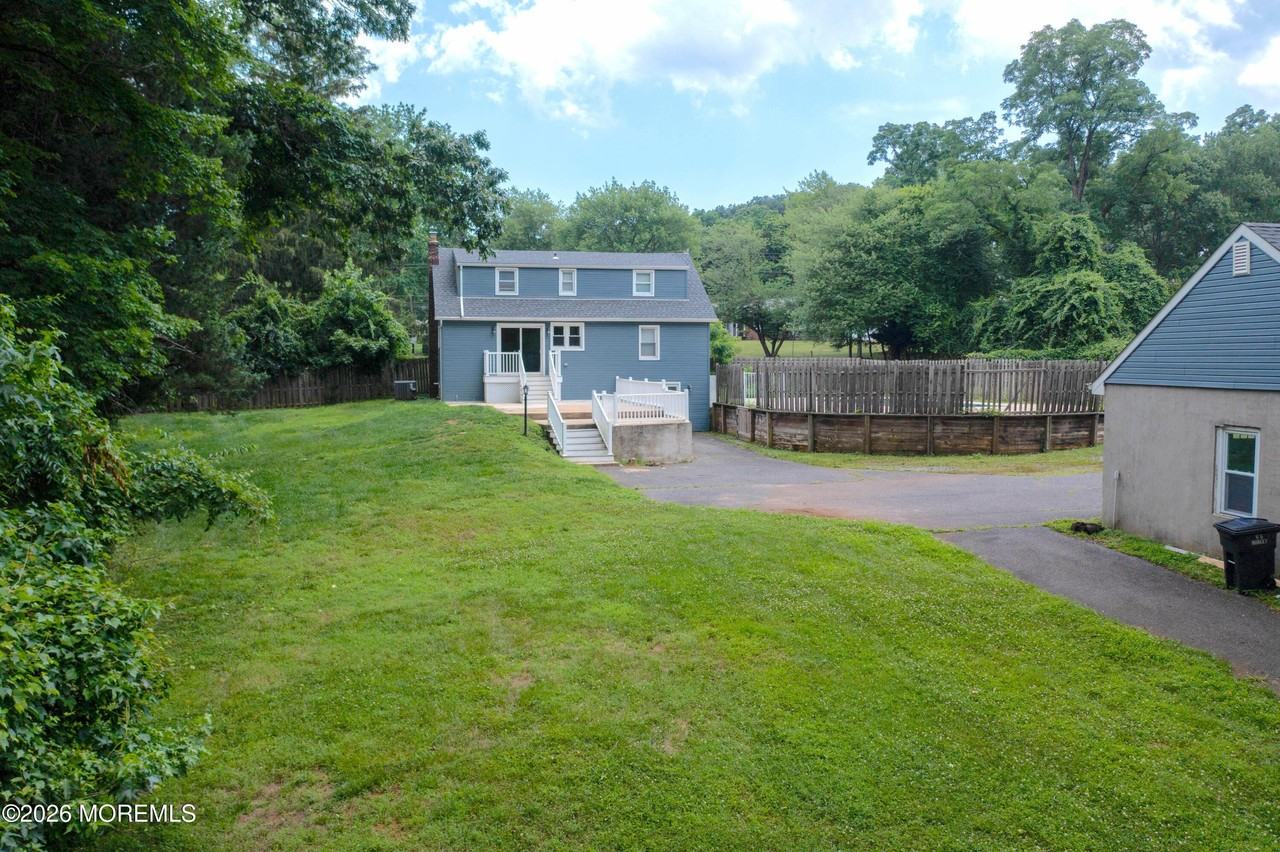 65 Hurleys Ln - Photo 7 of 36