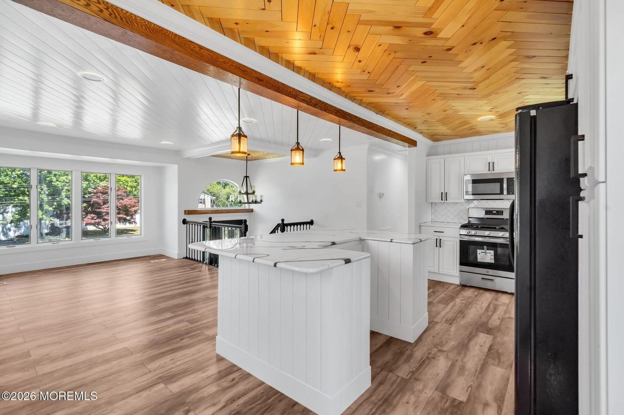 24 Woodlark Rd - Photo 6 of 29