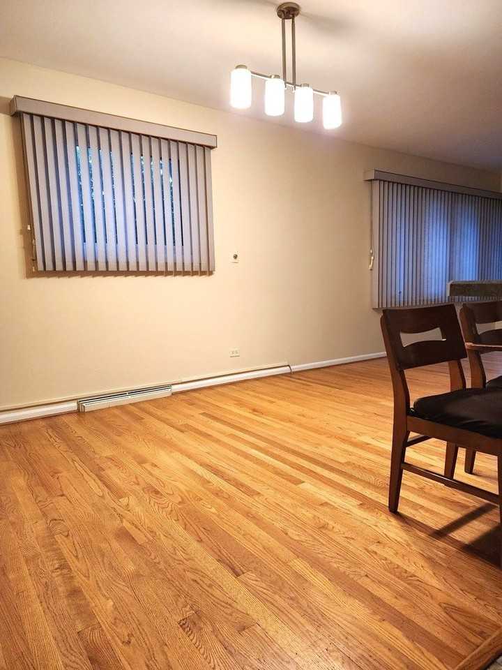 209 N Stevenson Ln - Photo 6 of 19