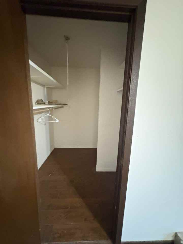 1030 Dunlop Ave #3E - Photo 5 of 10