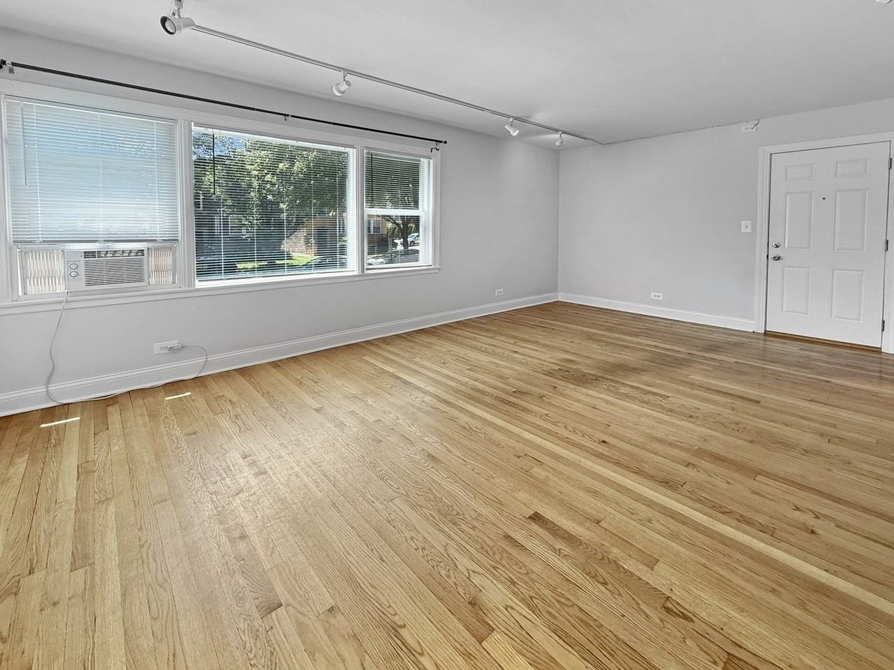 4850 Wright Ter #2A - Photo 3 of 16