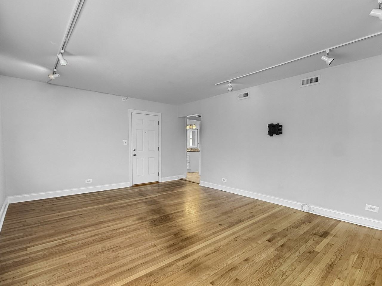 4850 Wright Ter #2A - Photo 5 of 16
