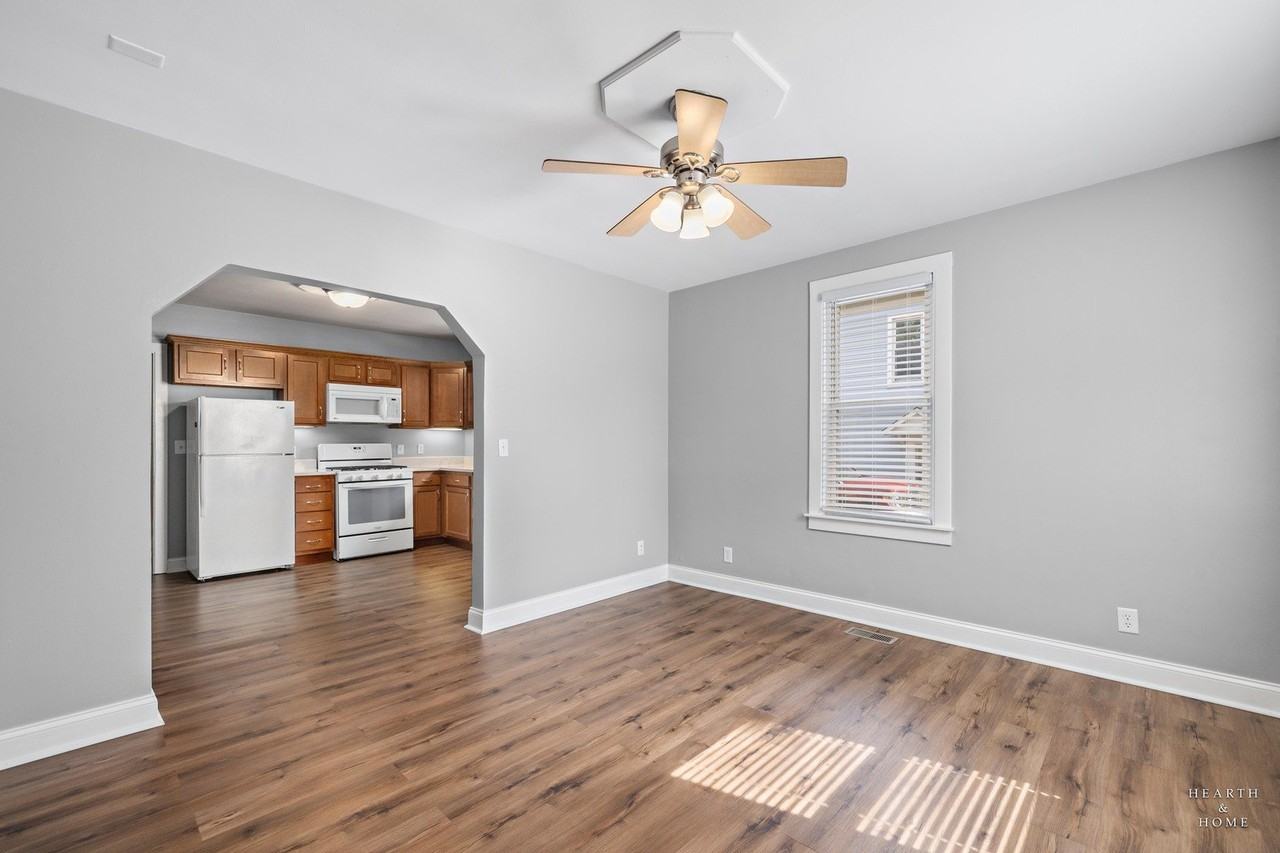 908 Wheeler St #1 - Photo 4 of 20