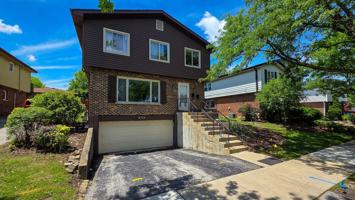 featured image of 16724 Hillside Pl