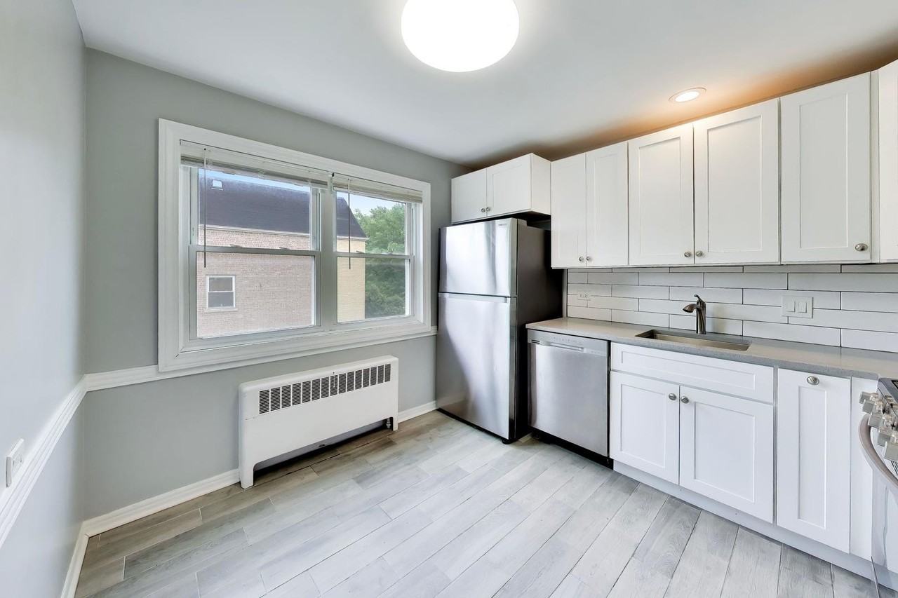 6405 N Normandy Ave #2S - Photo 7 of 21