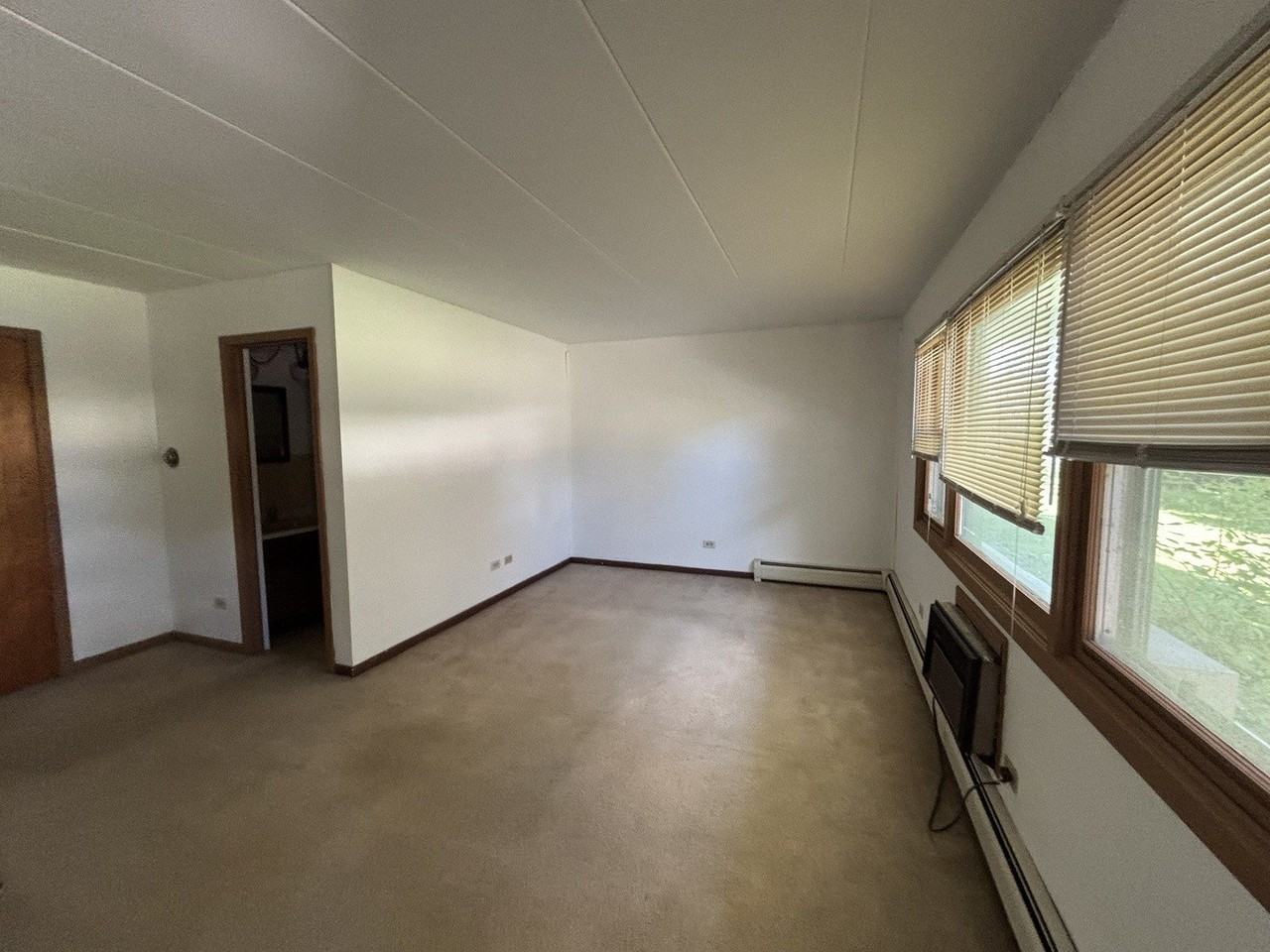 581 Burlington Ave #1 - Photo 2 of 6