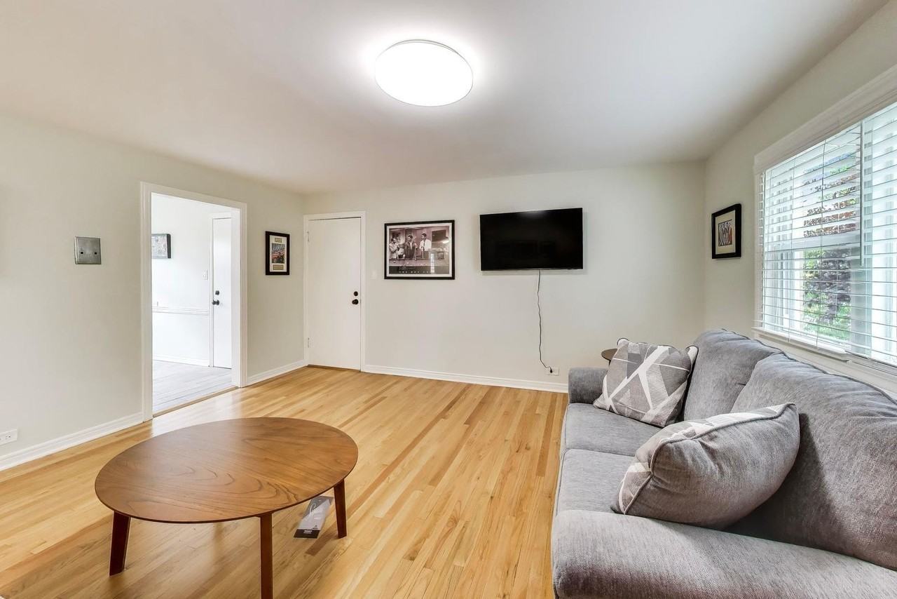 6407 N Normandy Ave #2N - Photo 5 of 17