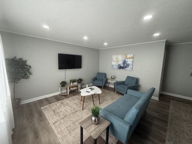 362 Marion Ct - Photo 2 of 11