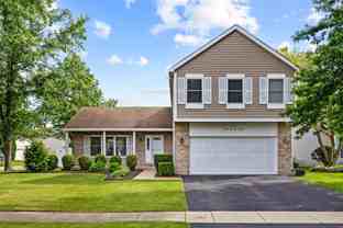 25W055 Canary Ct - Photo 1 of 1