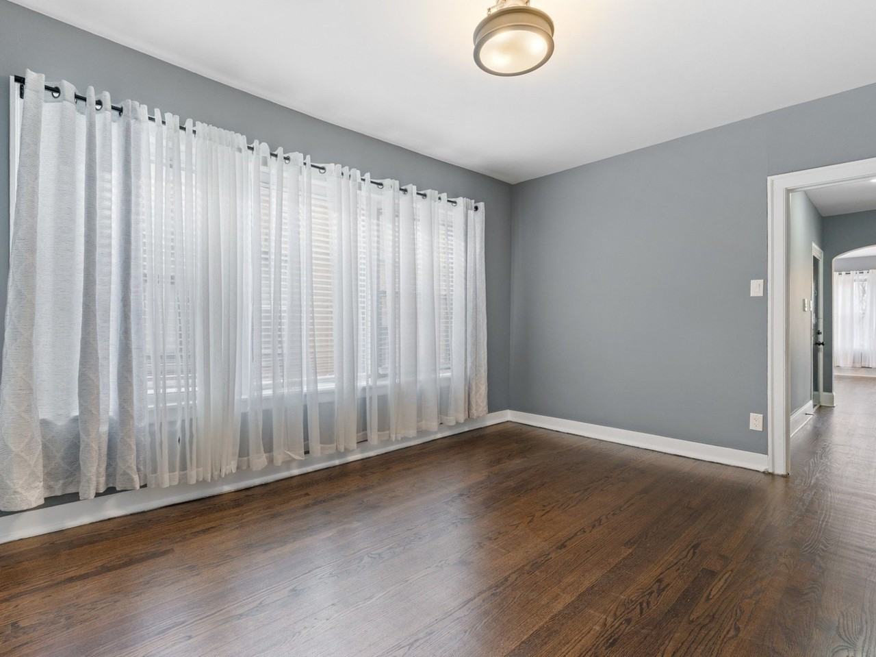 7649 S Yates Blvd #3 - Photo 6 of 11