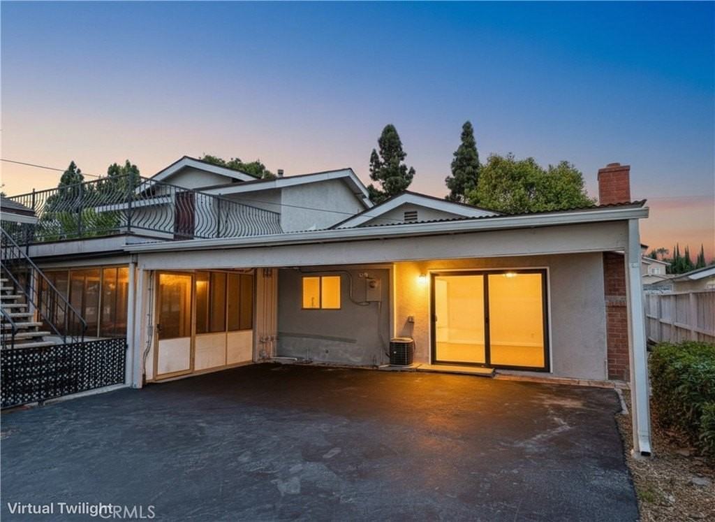 2621 Damien Ave - Photo 2 of 24