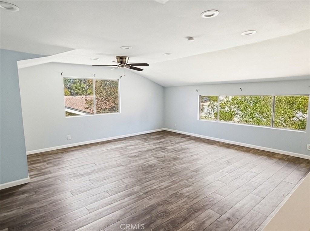 2621 Damien Ave - Photo 5 of 24