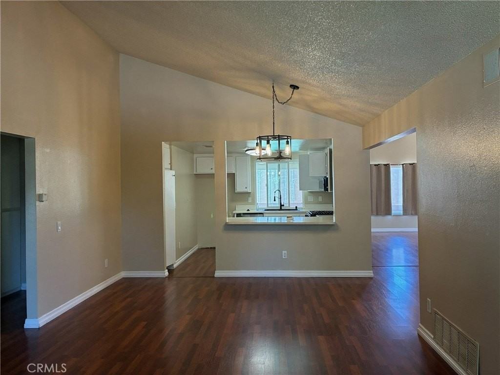 1120 Athena Ct - Photo 2 of 13