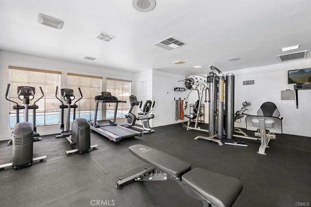 8522 E Baker Hill Rd #B - Photo 2 of 32