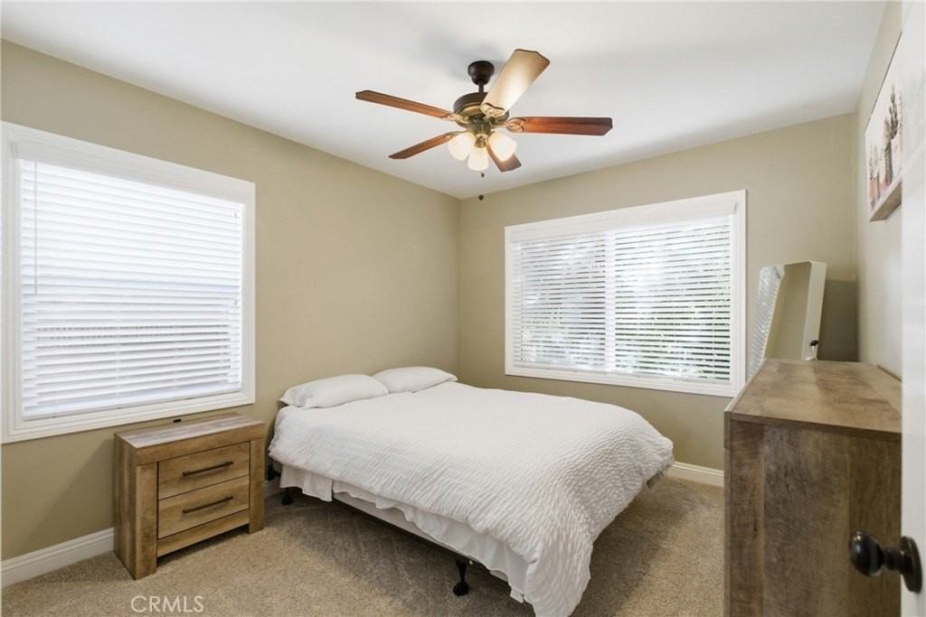 3403 Roxanne Ave - Photo 5 of 28