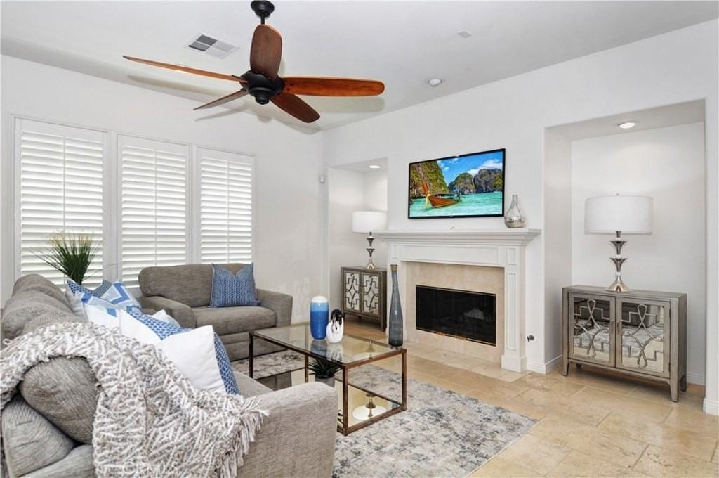 21314 Balerma Ln - Photo 4 of 15