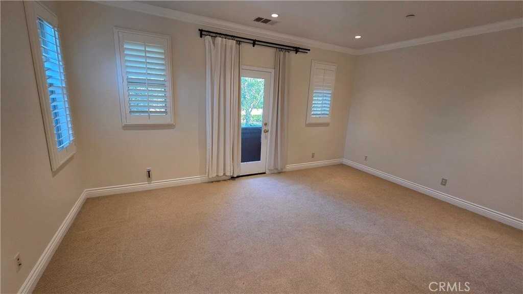 89 Winding Way - Photo 6 of 18