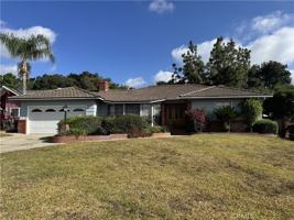 featured image of 833 Hugo Reid Dr