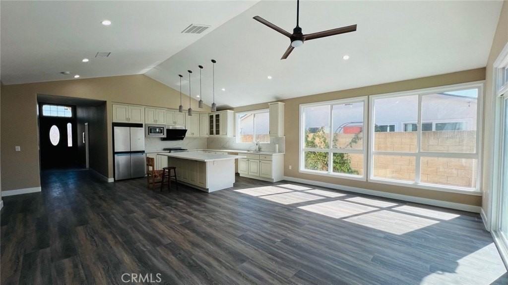 17621 De Oro Pl - Photo 2 of 23