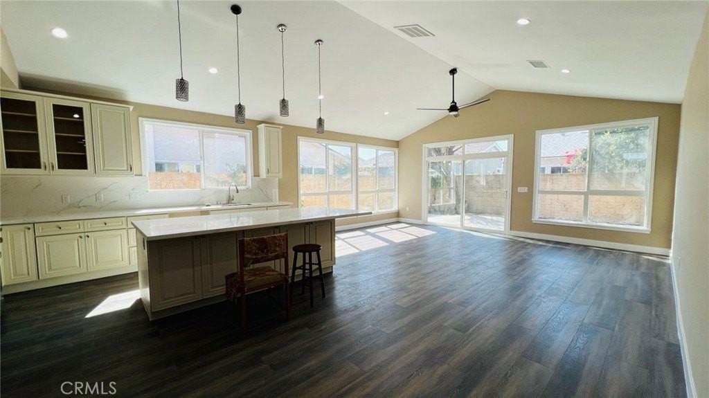 17621 De Oro Pl - Photo 3 of 23