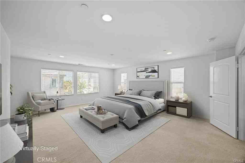 819 Mitchell Way - Photo 4 of 9