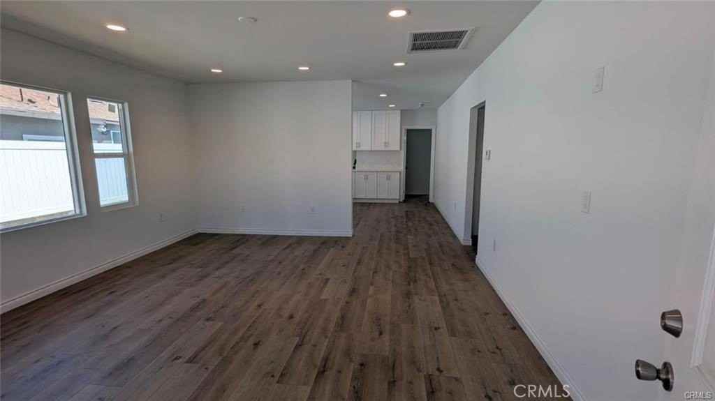 6232 Reno Ave - Photo 3 of 4