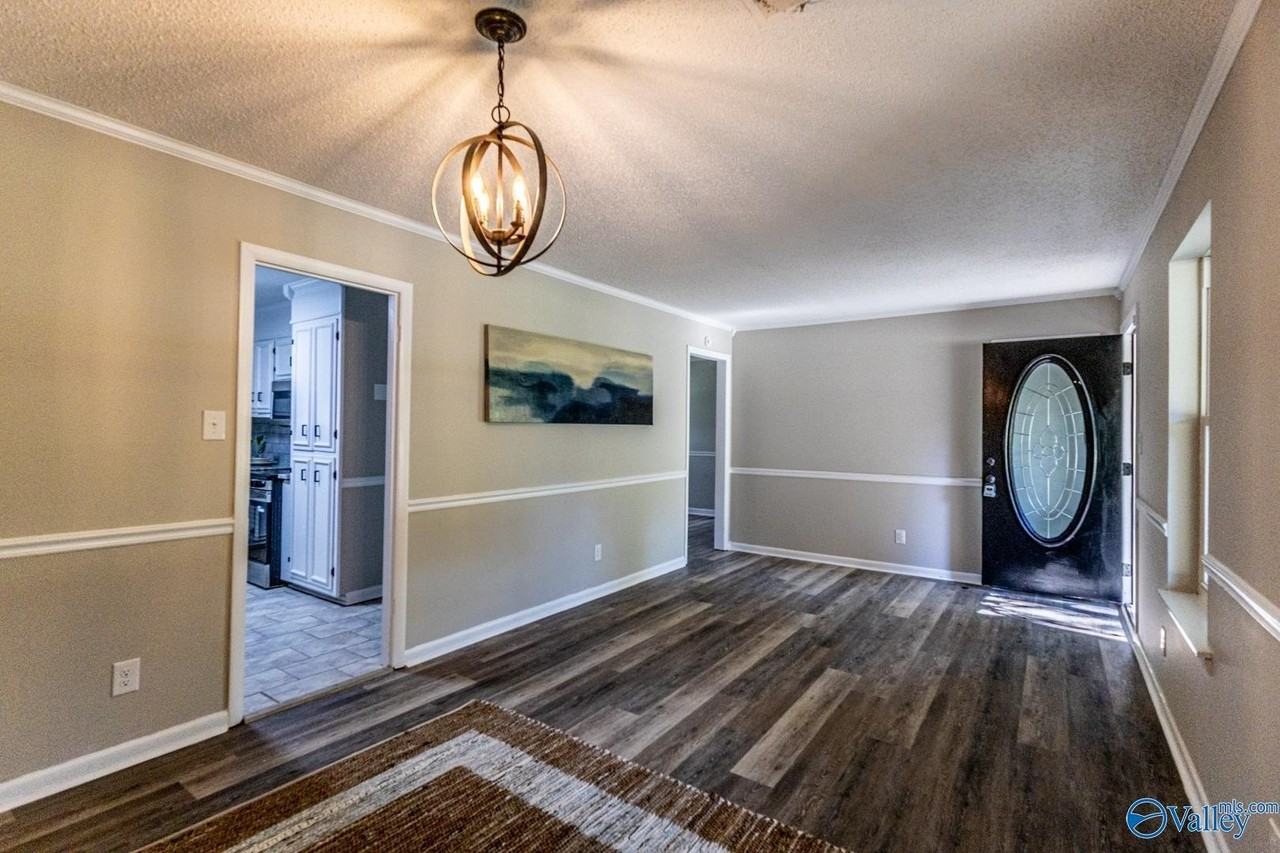 1220 Kathy Ln Sw - Photo 3 of 18