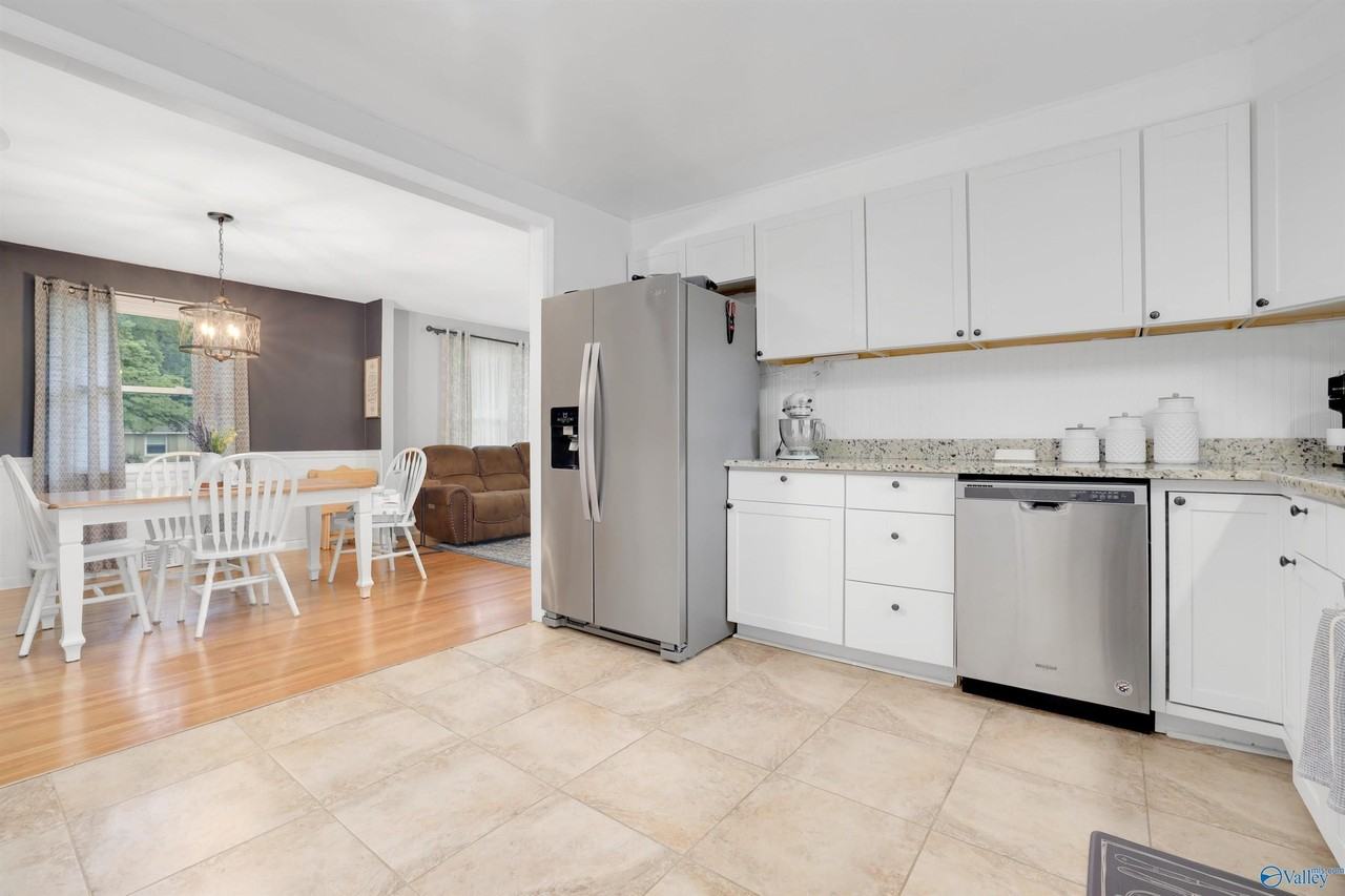 619 Graycroft Dr Sw - Photo 6 of 20