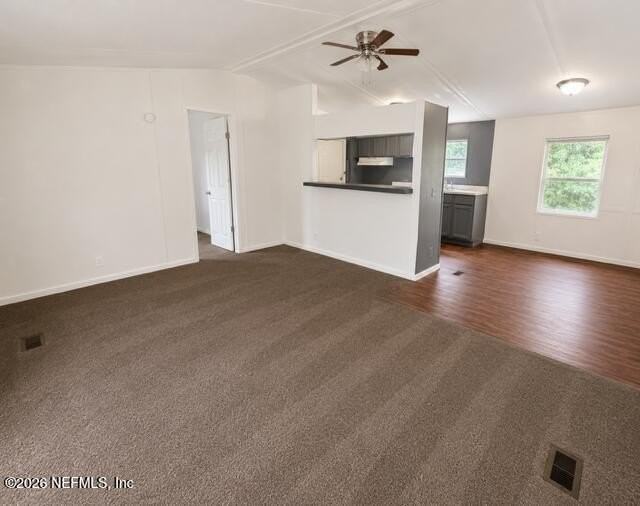 3521 Whitehall St - Photo 6 of 9