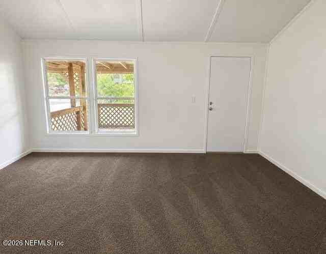 3521 Whitehall St - Photo 7 of 9