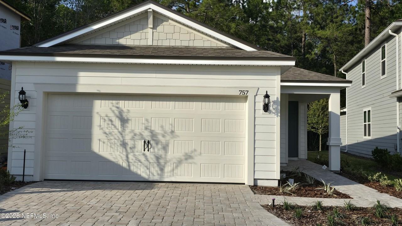 757 Blind Oak Cir - Photo 2 of 18