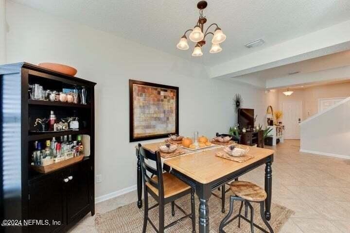 619 Grover Ln - Photo 7 of 27