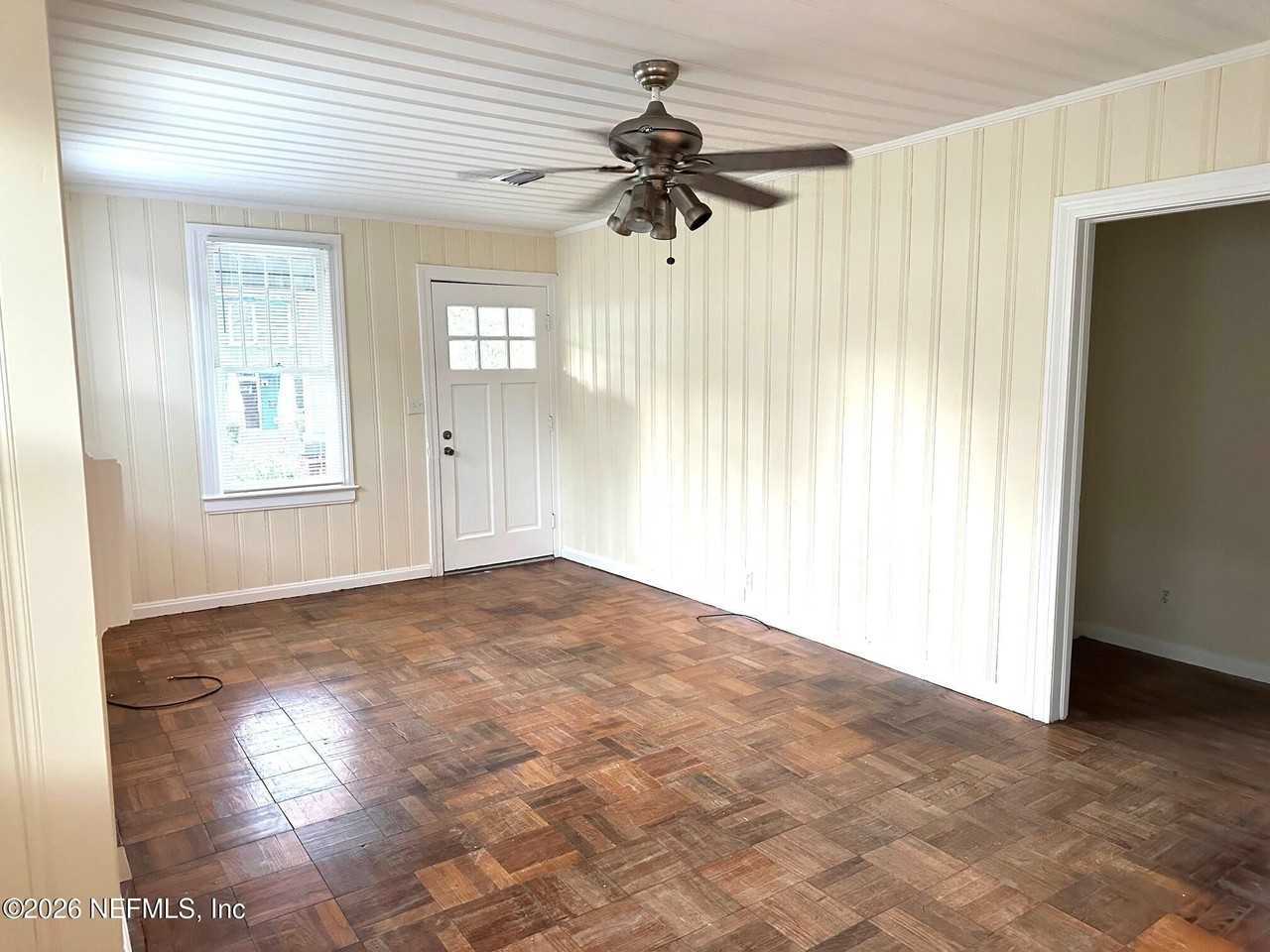 3816 Park St - Photo 5 of 21