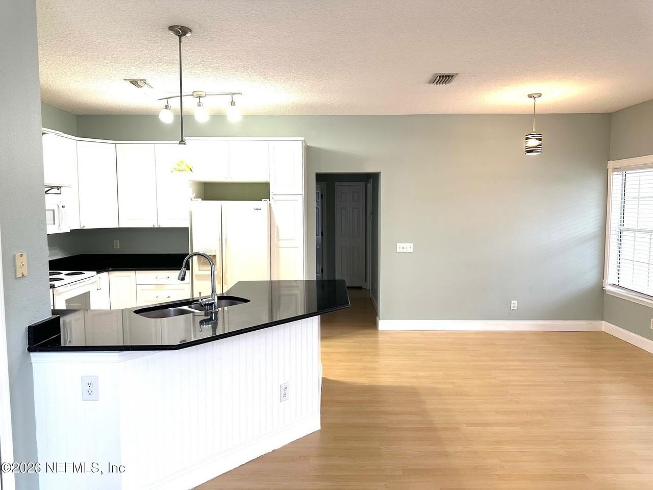 1723 Forest Lake Cir W #3 - Photo 5 of 34