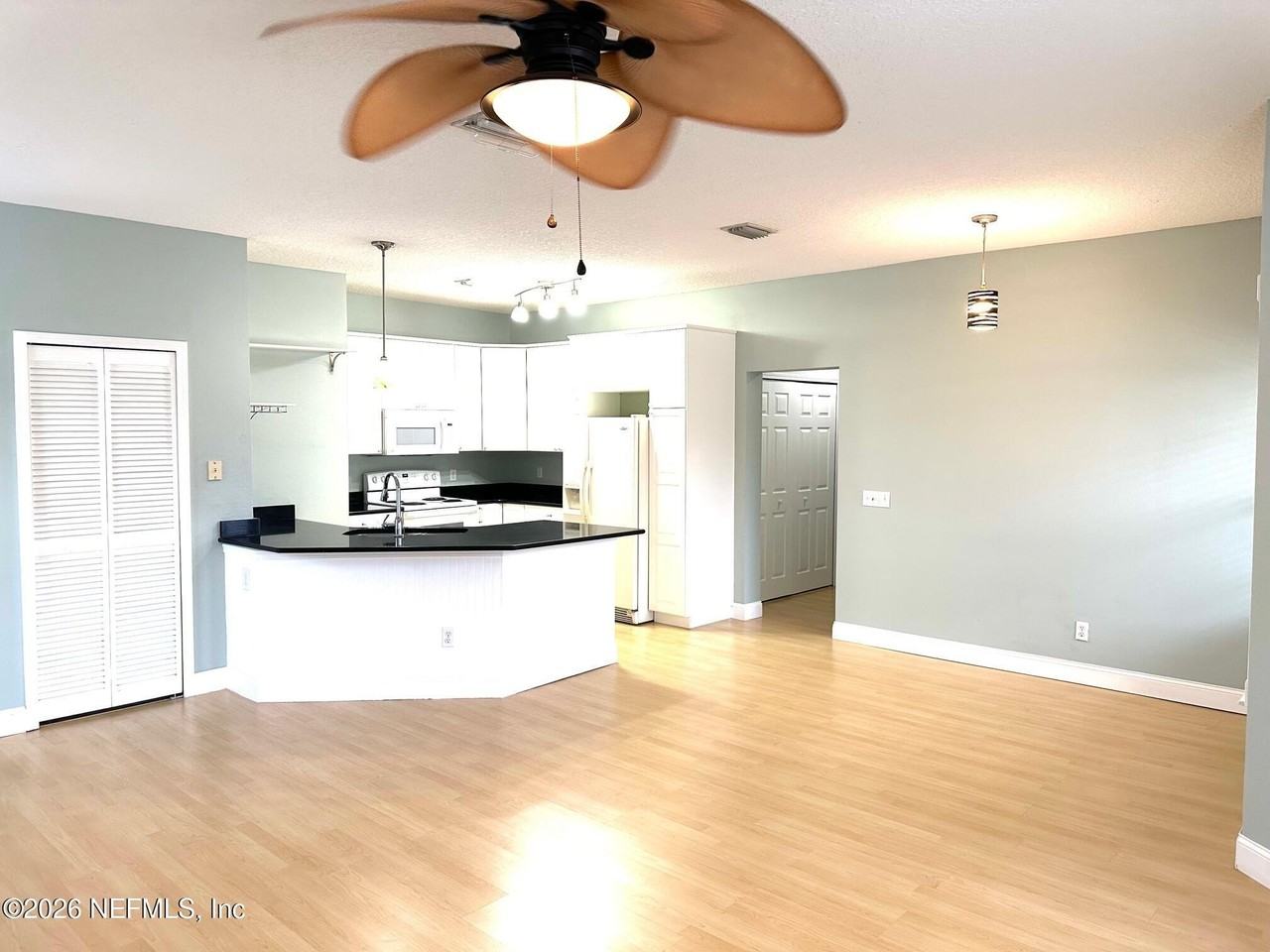 1723 Forest Lake Cir W #3 - Photo 7 of 34