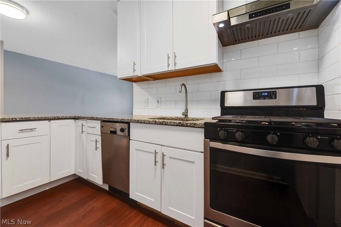 25735 Lorain Rd #506 - Photo 4 of 19