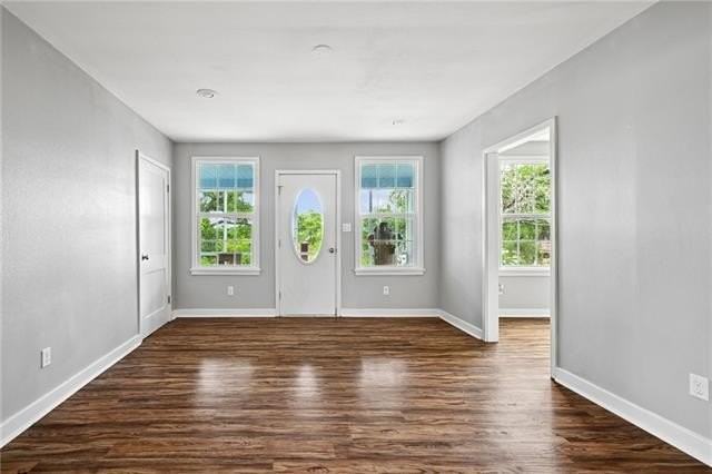 212 Atalin St - Photo 5 of 15