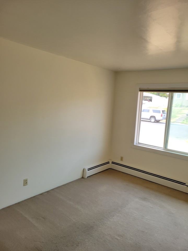 1924 Winne Ave #1924 - Photo 4 of 12