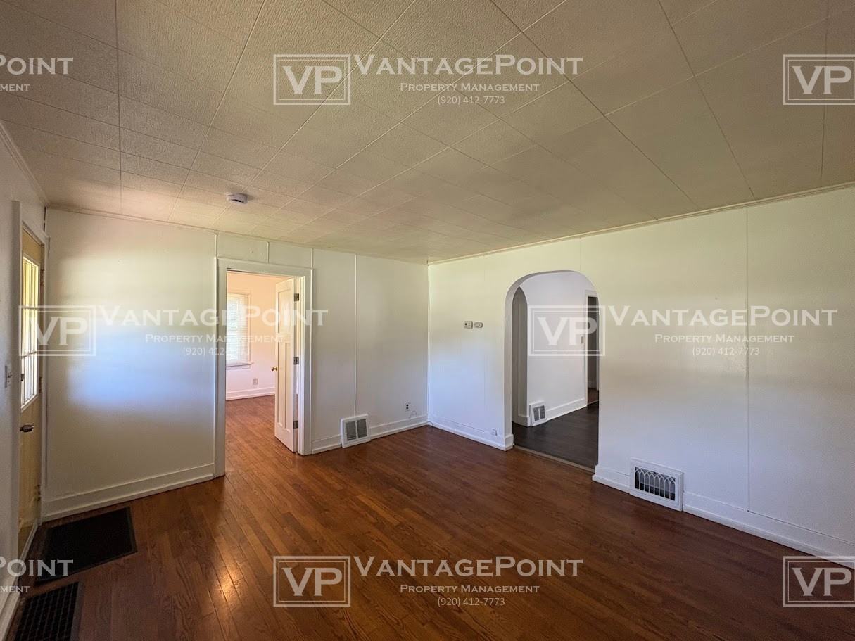 2224 Ullmer Ct #1 - Photo 2 of 22