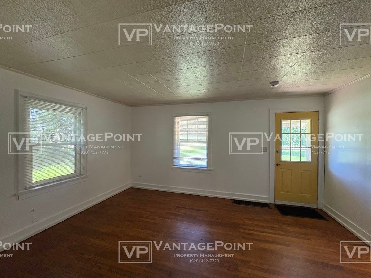2224 Ullmer Ct #1 - Photo 3 of 22