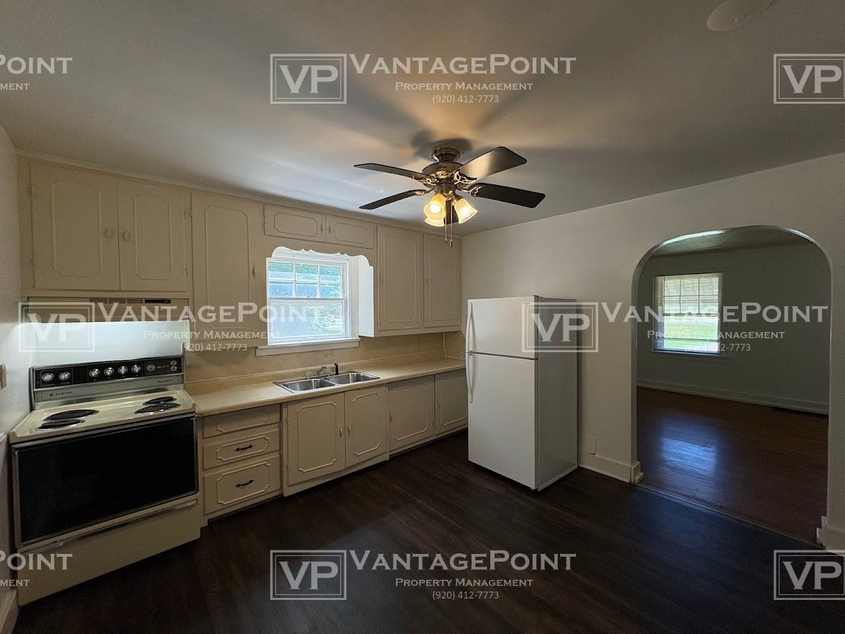 2224 Ullmer Ct #1 - Photo 5 of 22