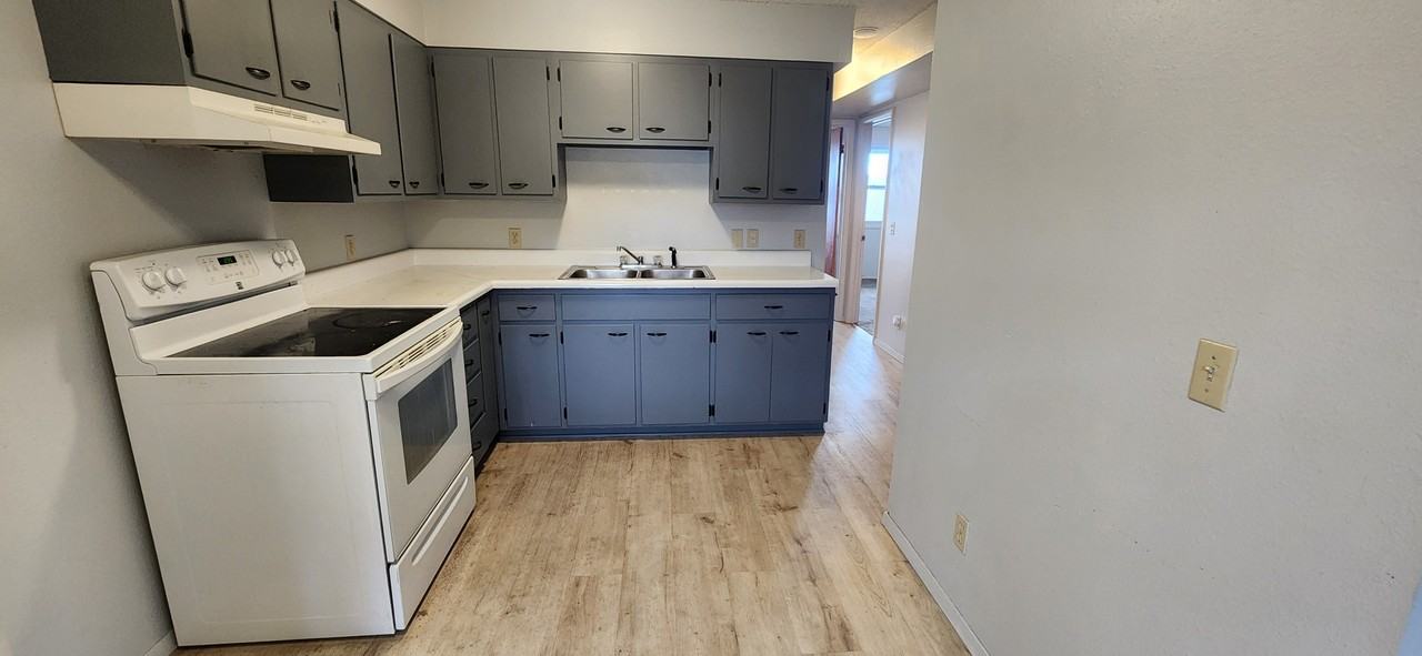 1318 Cole Ave #1 - Photo 2 of 18