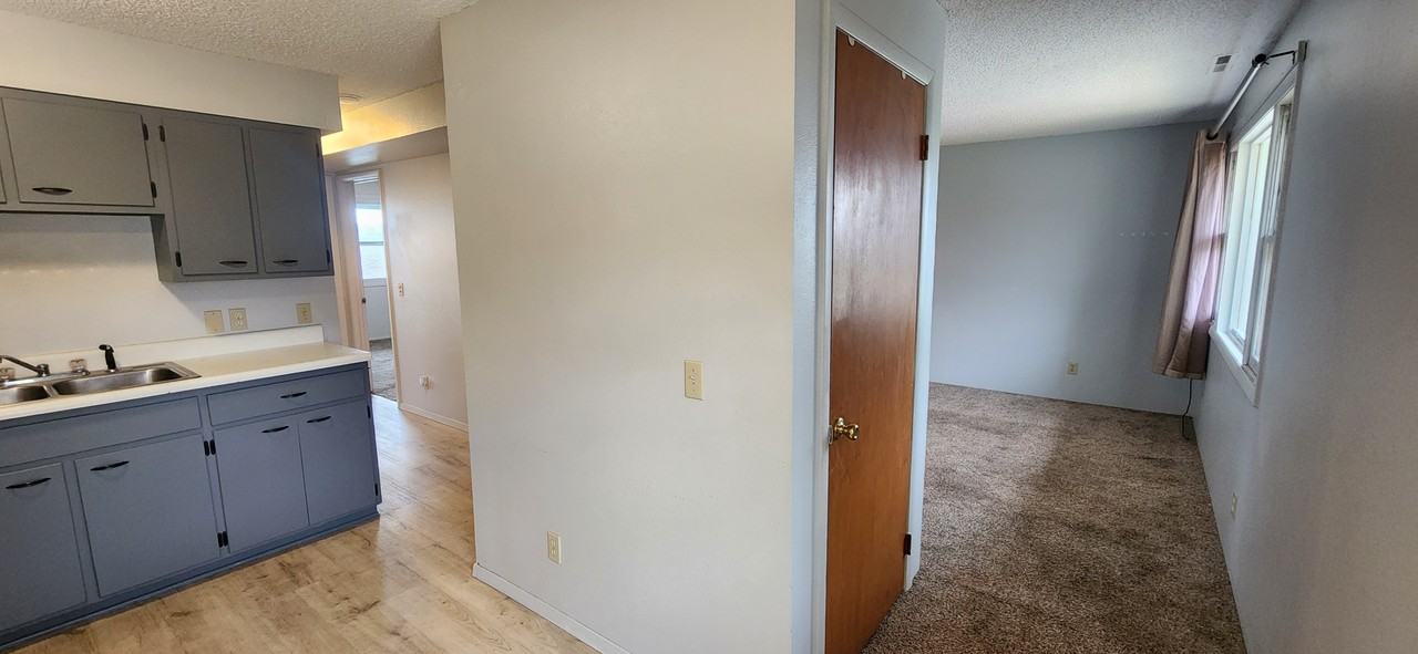 1318 Cole Ave #1 - Photo 3 of 18