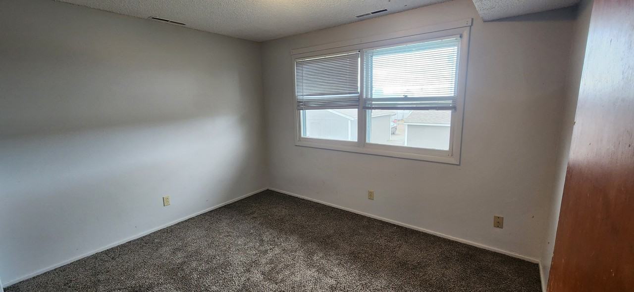 1318 Cole Ave #1 - Photo 6 of 18
